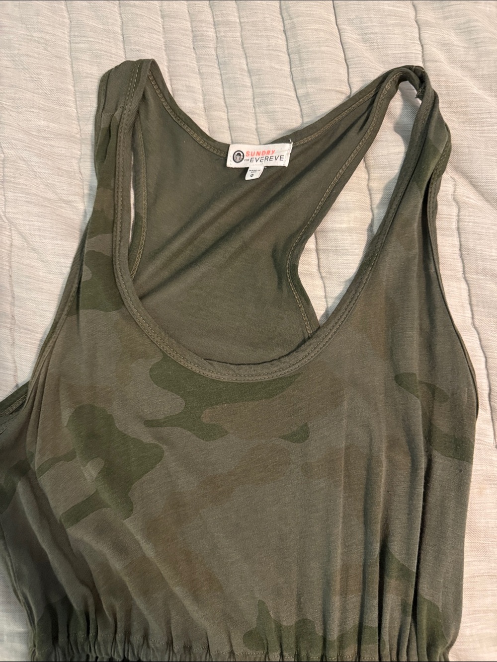 Sundry Evereve Olive Camo Racerback Tank
